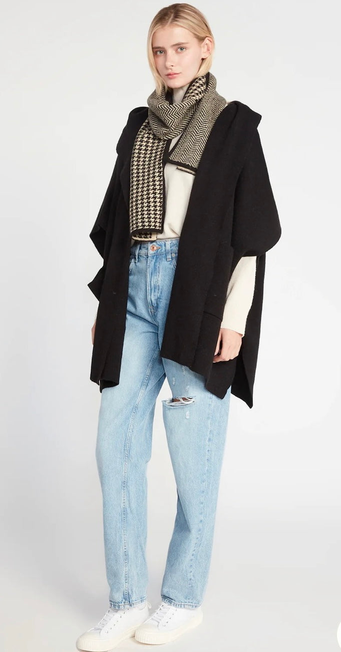 Dalia Cape