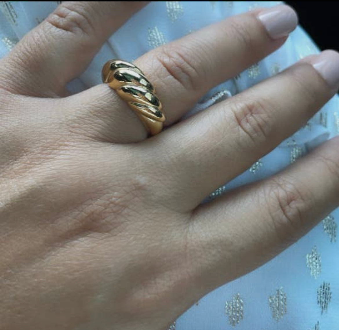 Croissant Ring