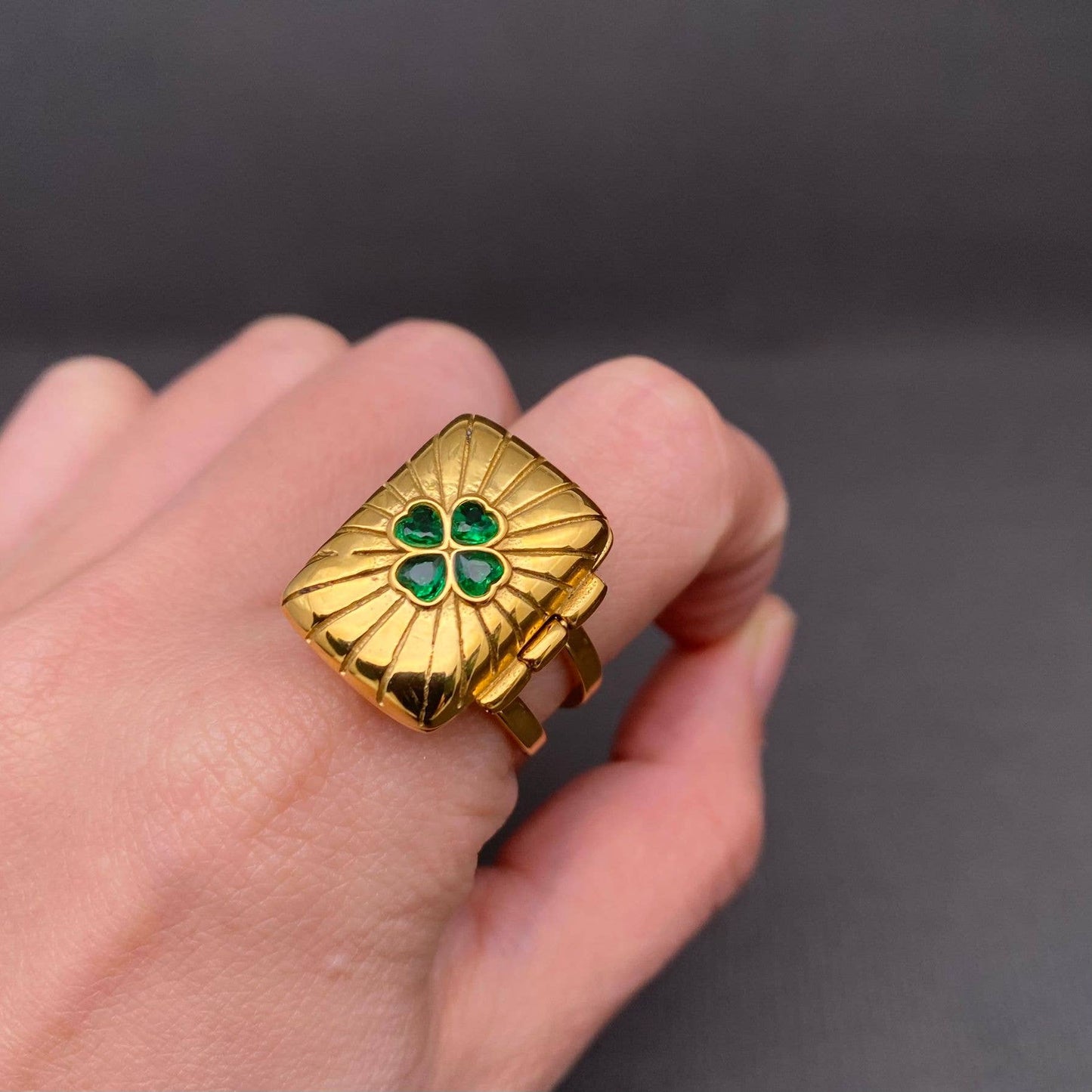 Clover Locket 18K Gold Plated